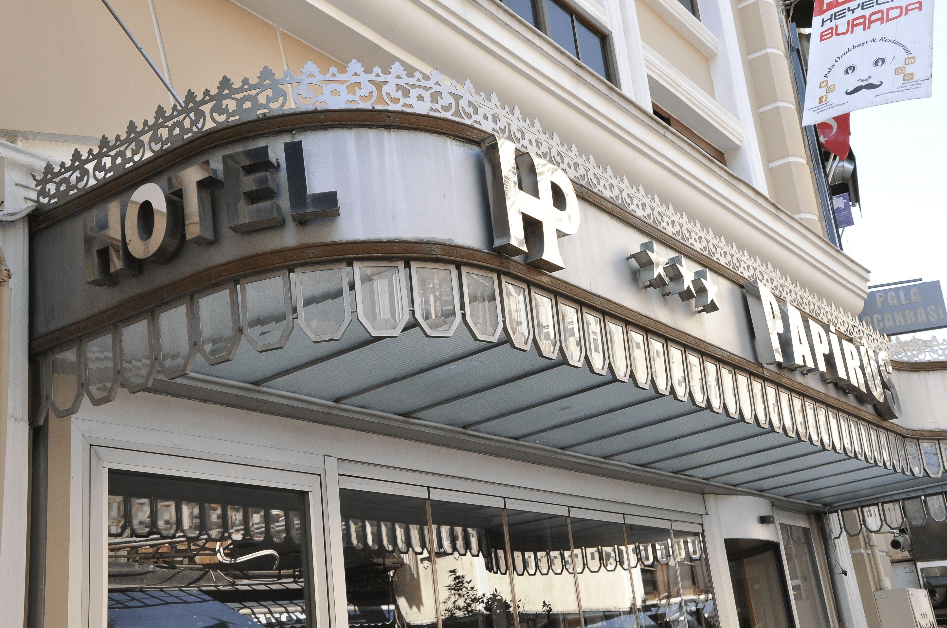Grand Papirus Hotel, Istanbul